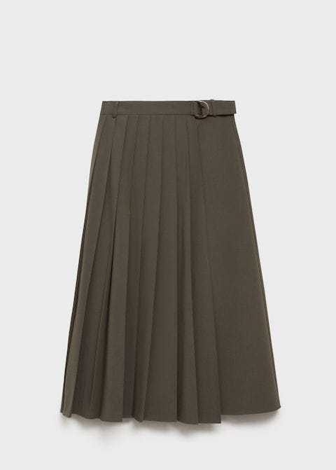 Wrinkle with belt