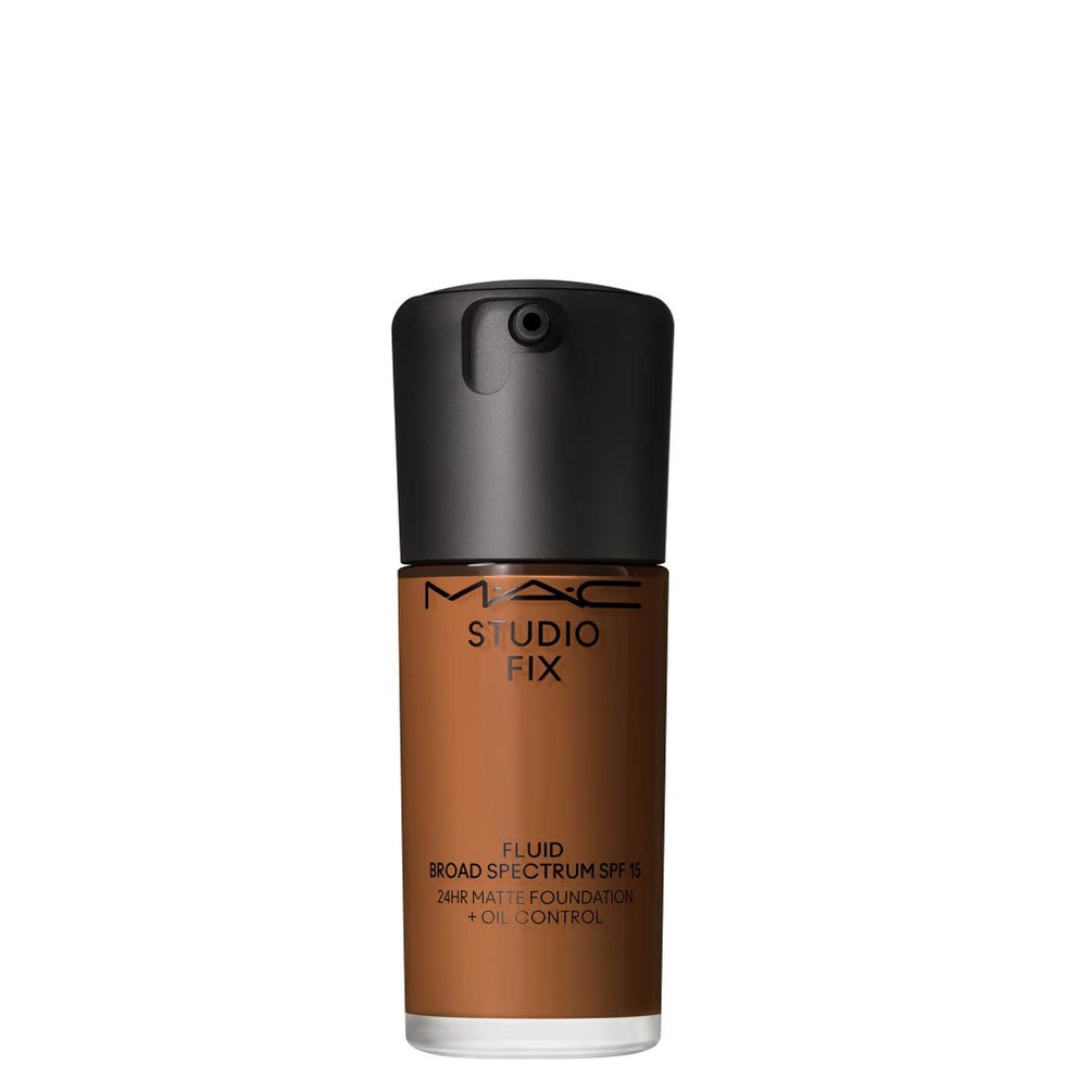 Studio Fix Fluid Broad Spectrum SPF15 Foundation