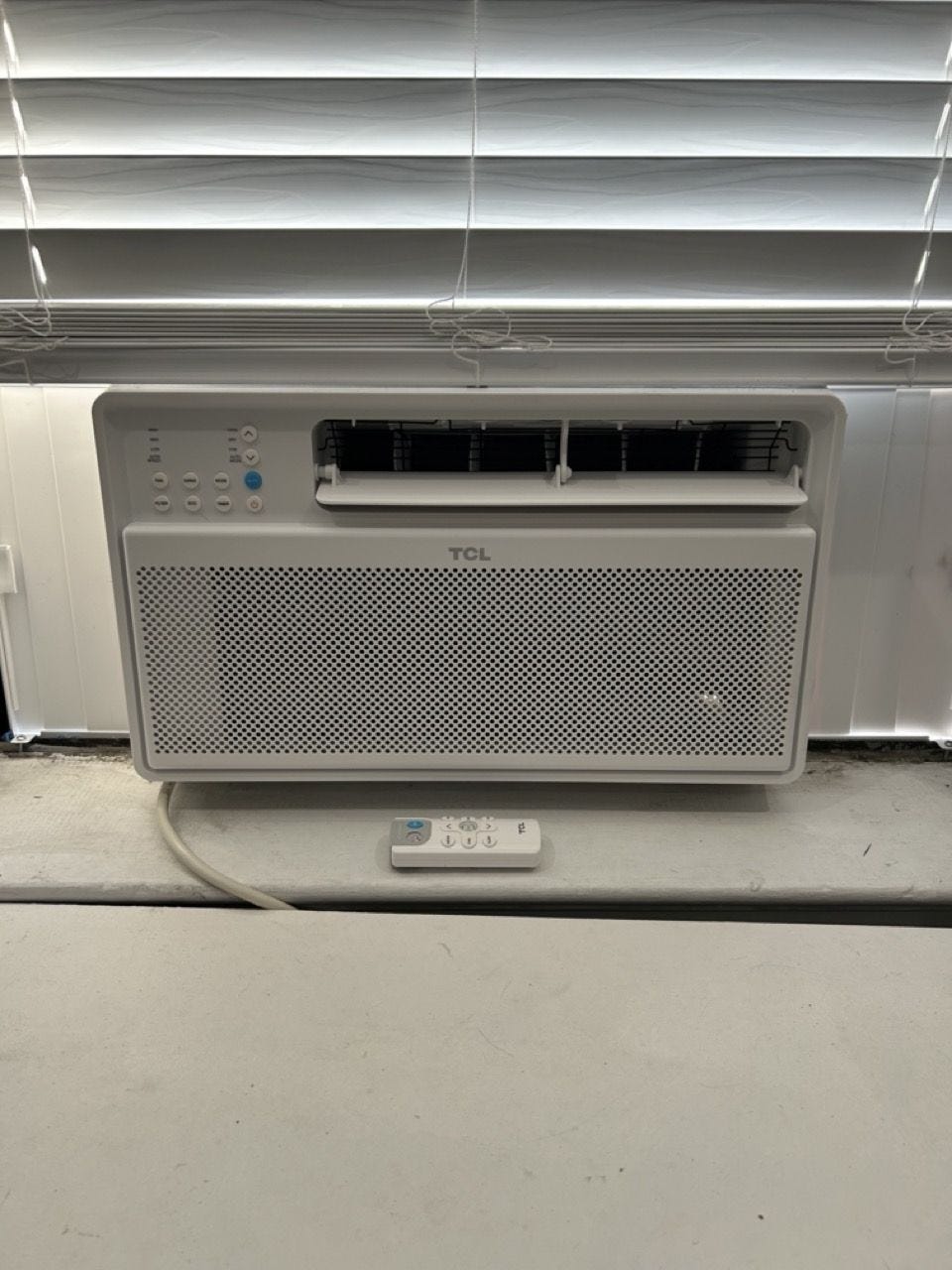8K Window Air Conditioner