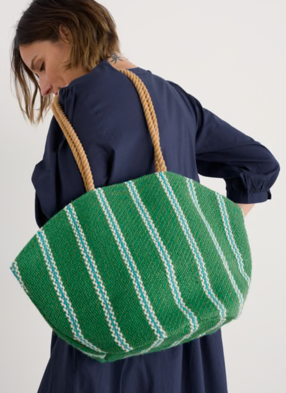 Alkanet Jute Clam-Shaped Bag
