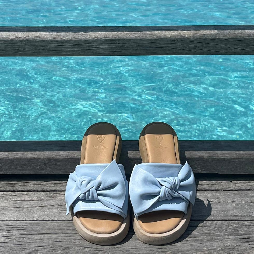 Bailey in pale blue leather