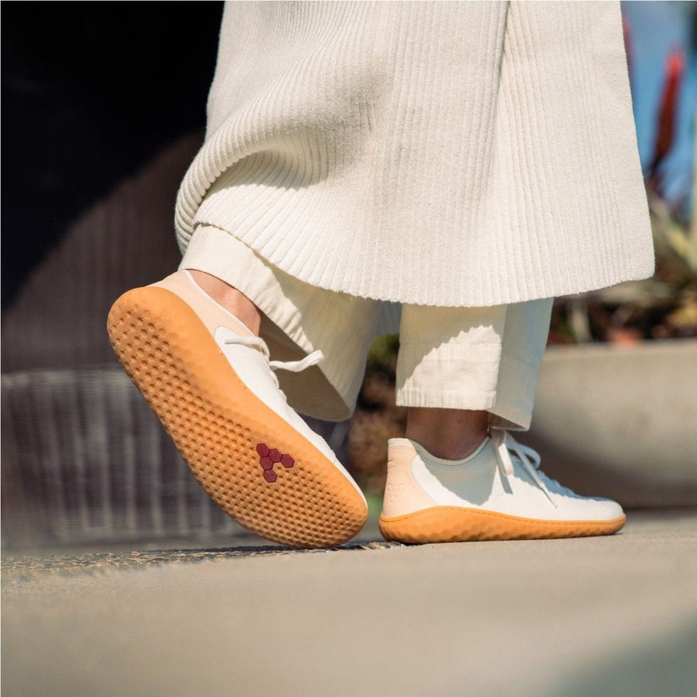 Geo Court III sneaker