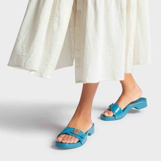Pescura sandal in 'petrolio'