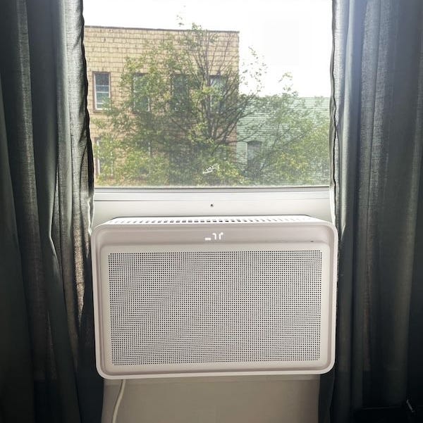 Modern Air Conditioner with WhisperTech Modern Air Conditioner with WhisperTech