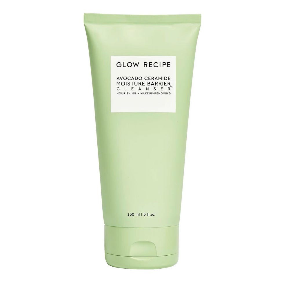 Moisturizing detergent make -up remover