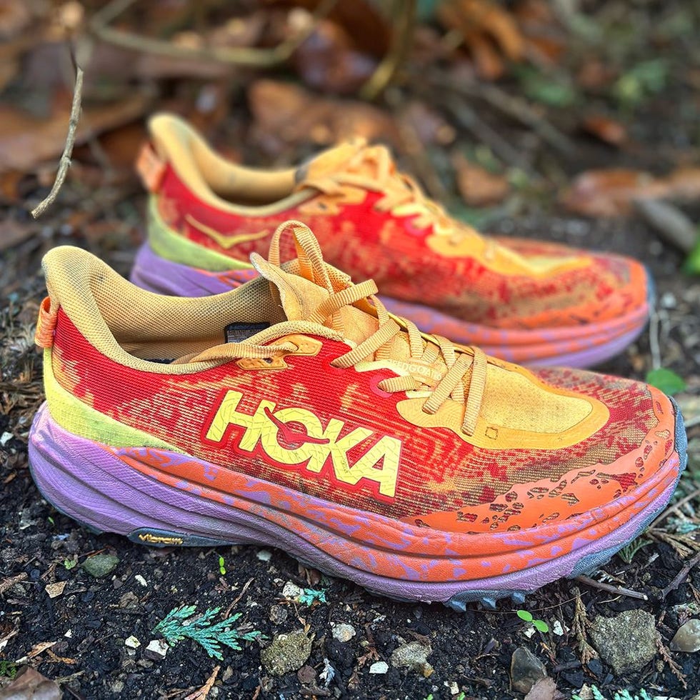Hoka Speedgoat 6