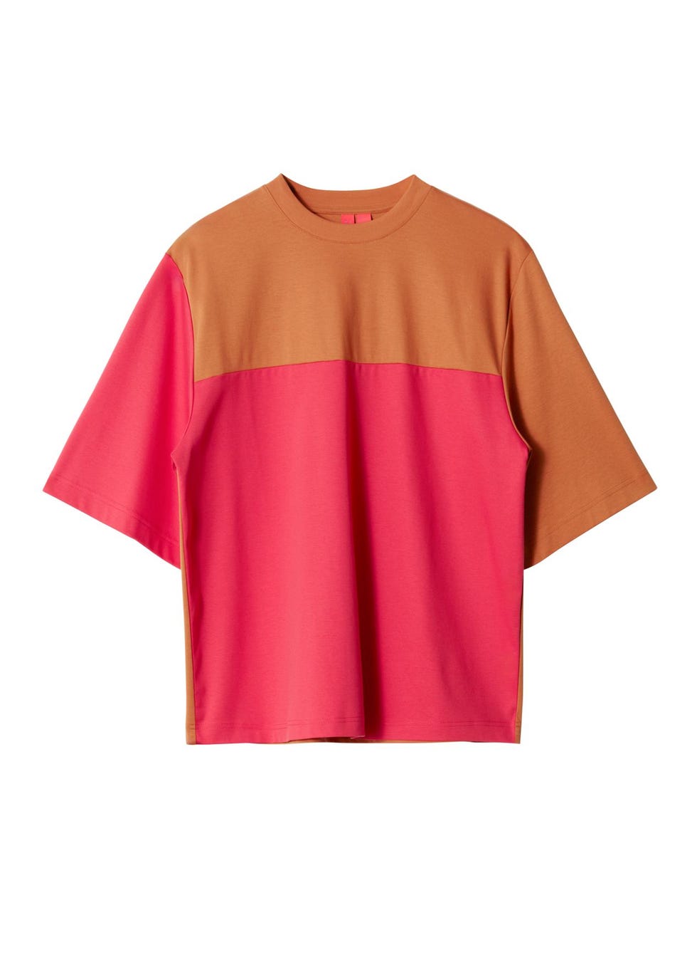 Camiseta grande com blocos de cores