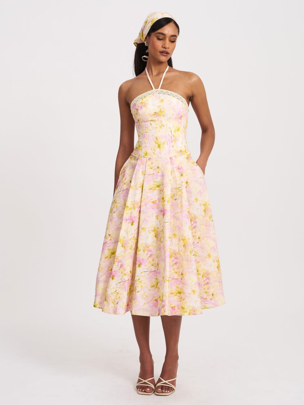 Robe midi florale rose jaune zainai rose jaune