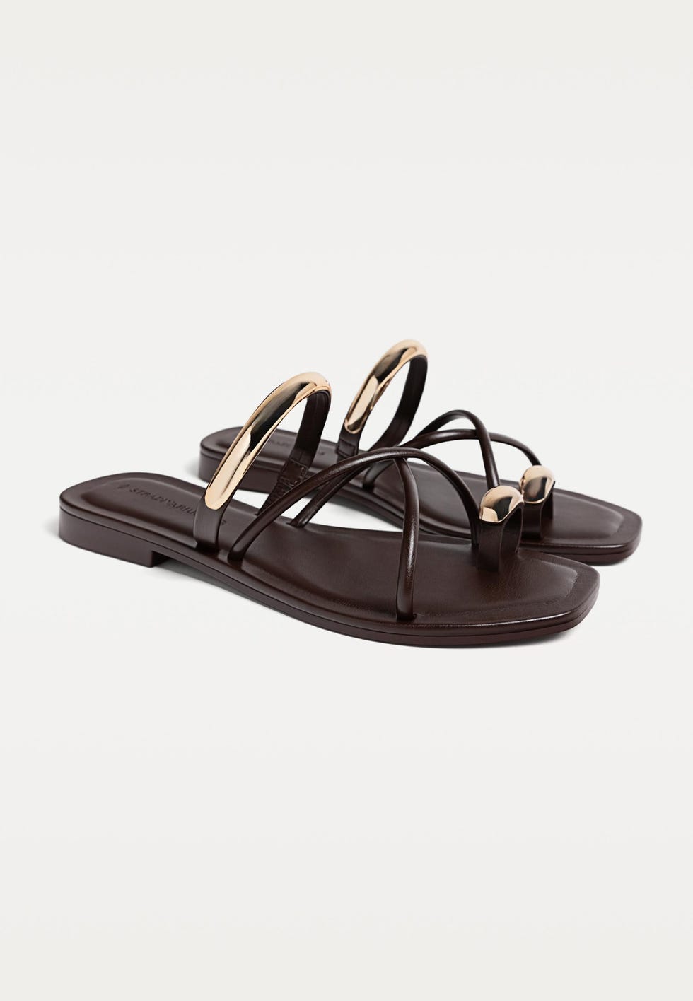 Low sandals