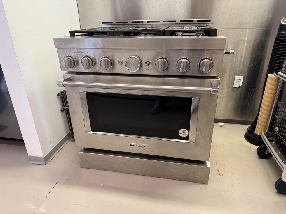 Commercial-Style Gas Range