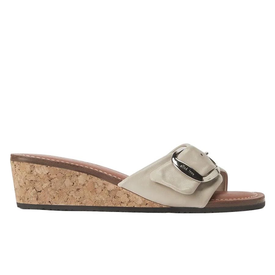 Lucca Wedge