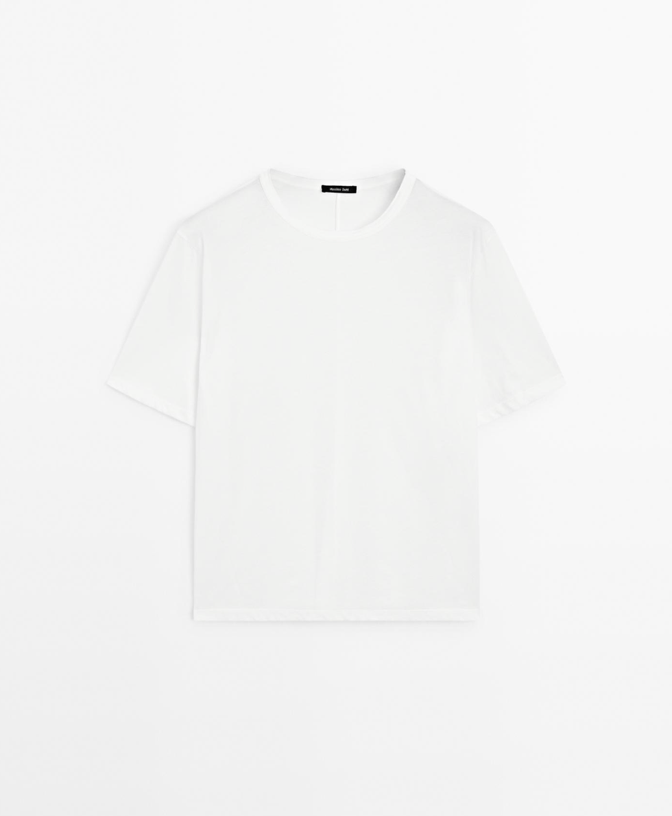 Camiseta blanca de Massimo Dutti