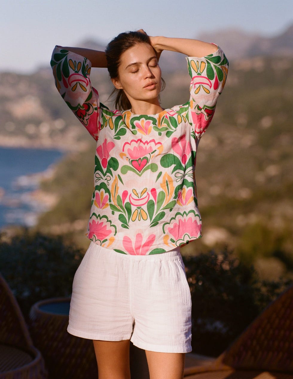 Fluted Sleeve Linen Top
