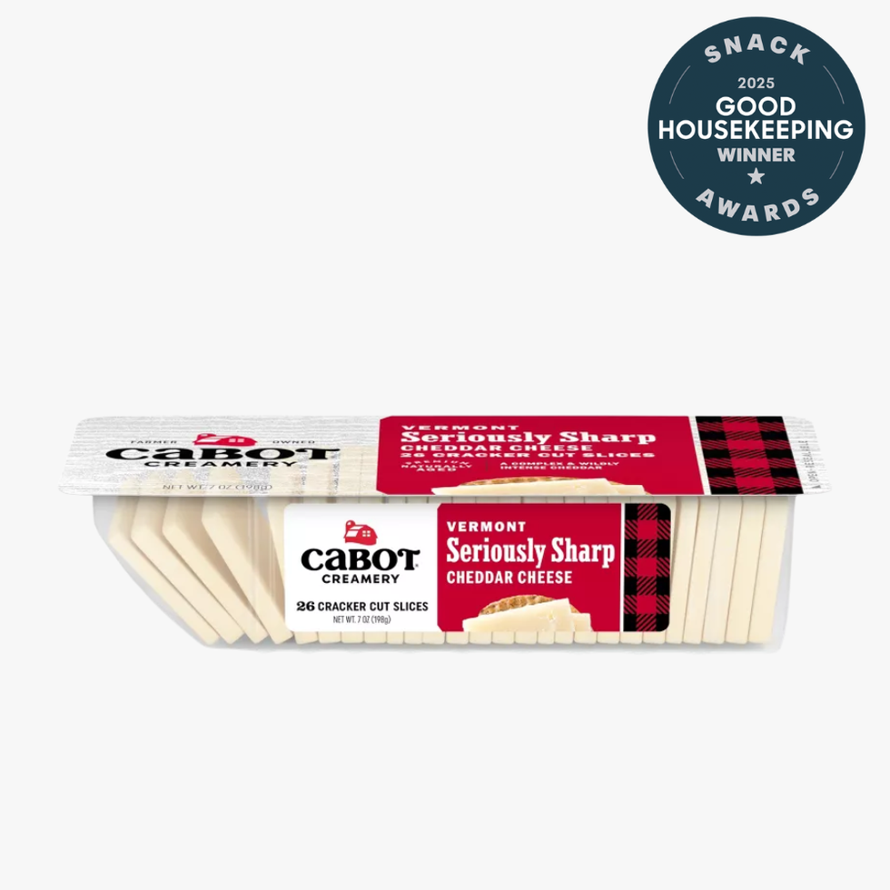 Seriously Sharp White Cheddar Cracker Cuts