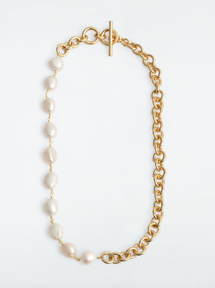 Freshwater pearl and chain necklace