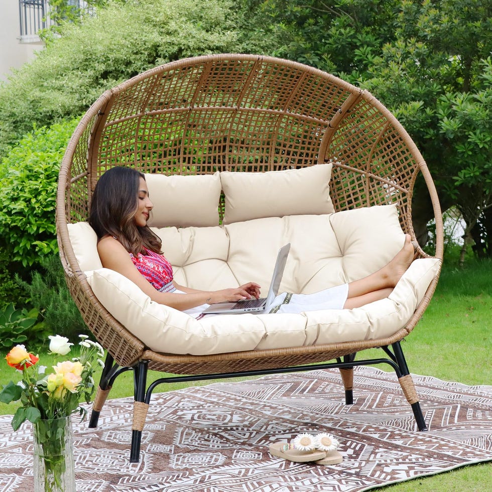 Egg Chair Loveseat