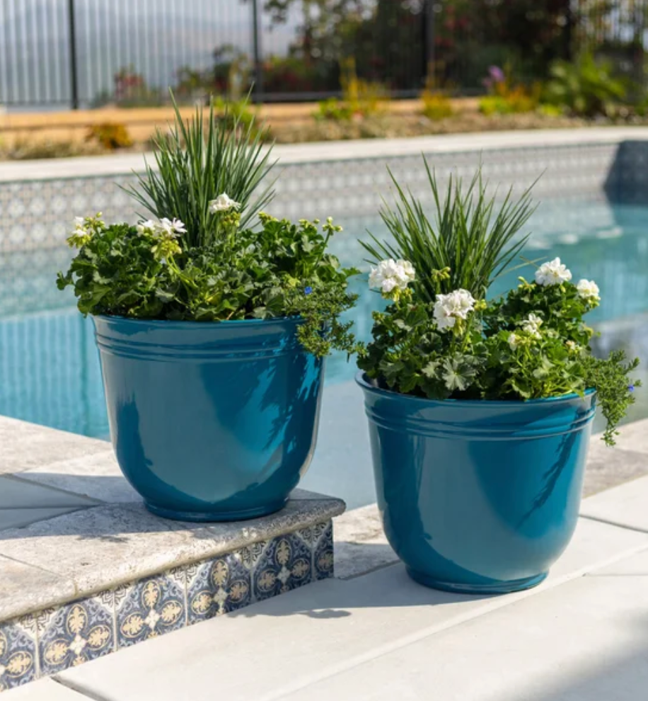 Theo Resin Planters by Trendspot, 2-pack