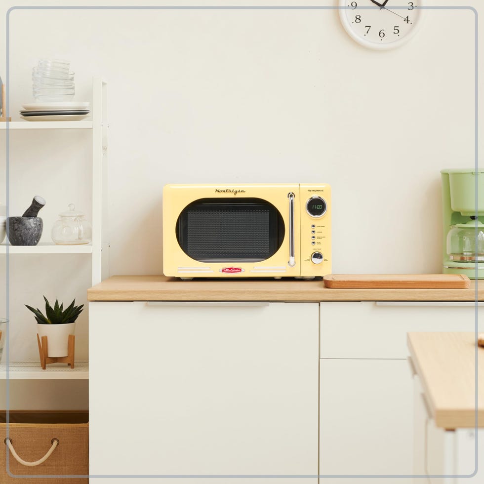 Retro Compact Countertop Microwave Oven