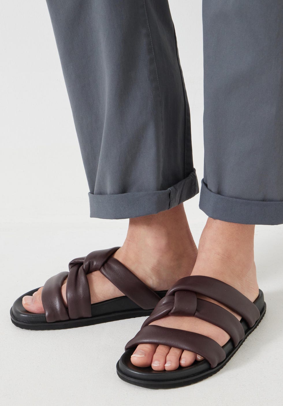 Leather Twist footbed sandals