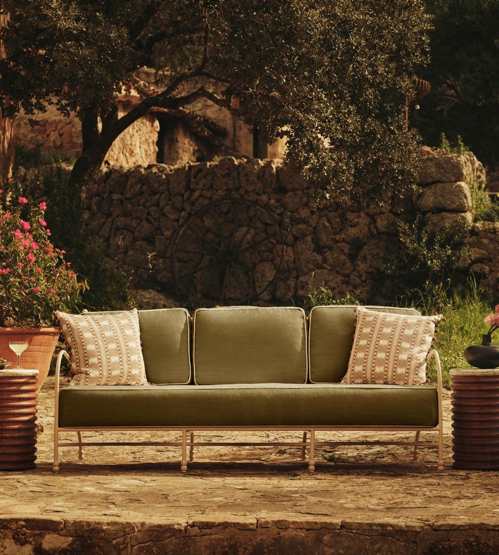 Fawn Outdoor Sofa, Linen, Sage