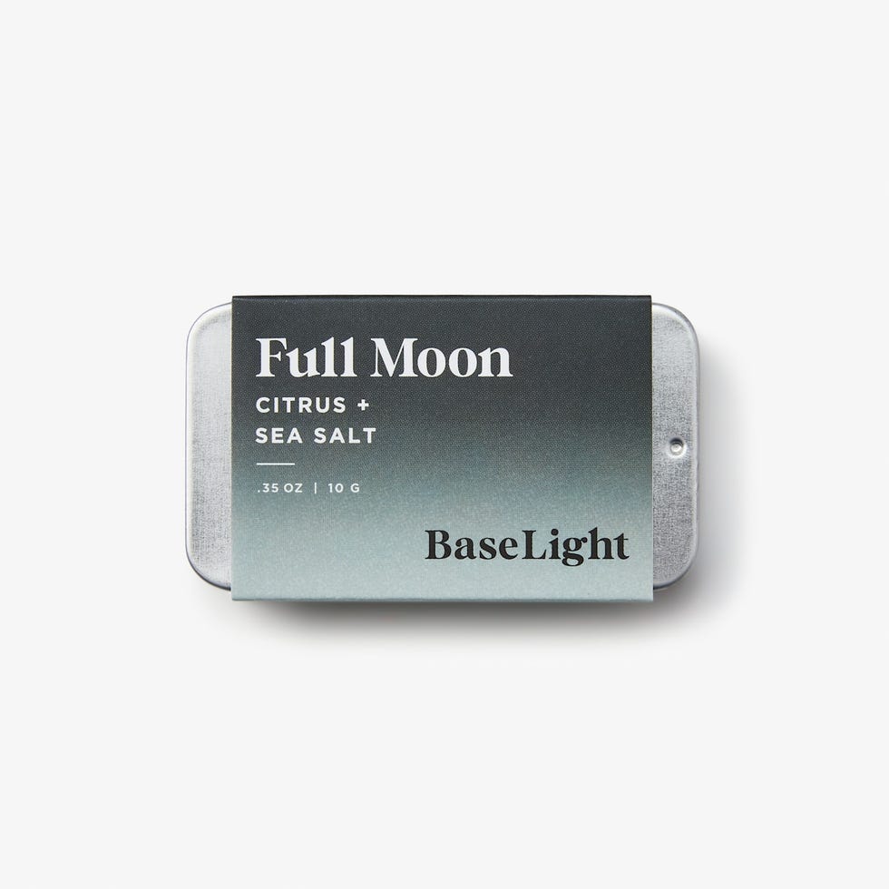 Solid Cologne – Full Moon