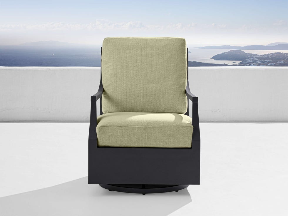 Montego Aluminum Swivel Chair