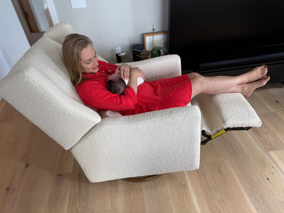 Kiwi Swivel Glider