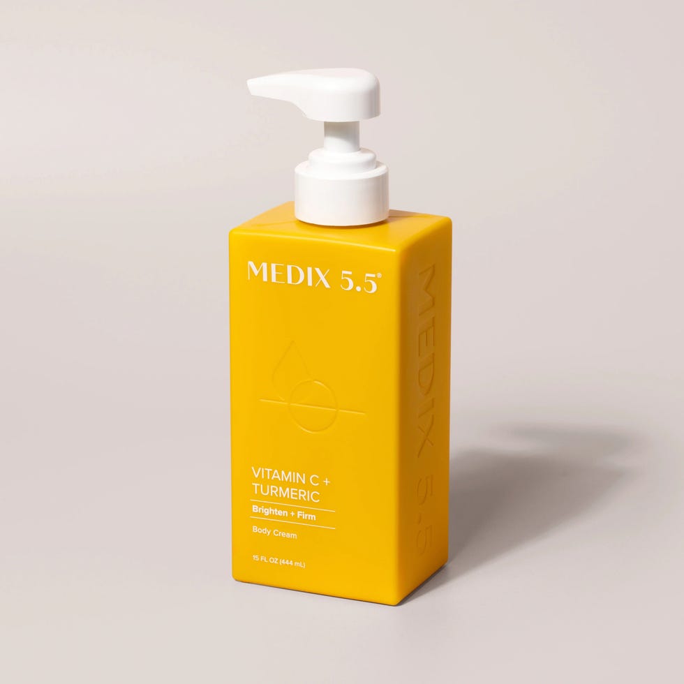 Crema corporal con vitamina C y cúrcuma