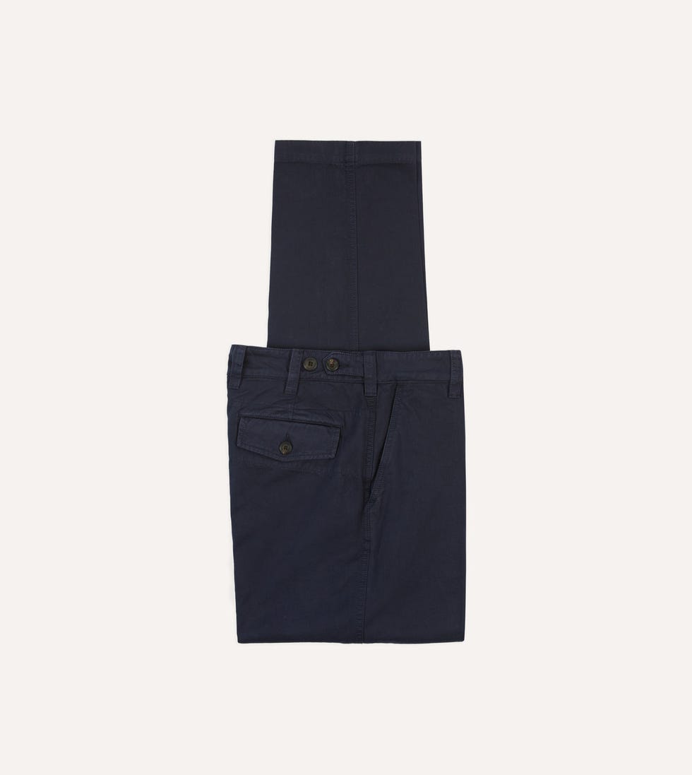 Marineblaue Chinohose aus Baumwolle mit flacher Vorderseite