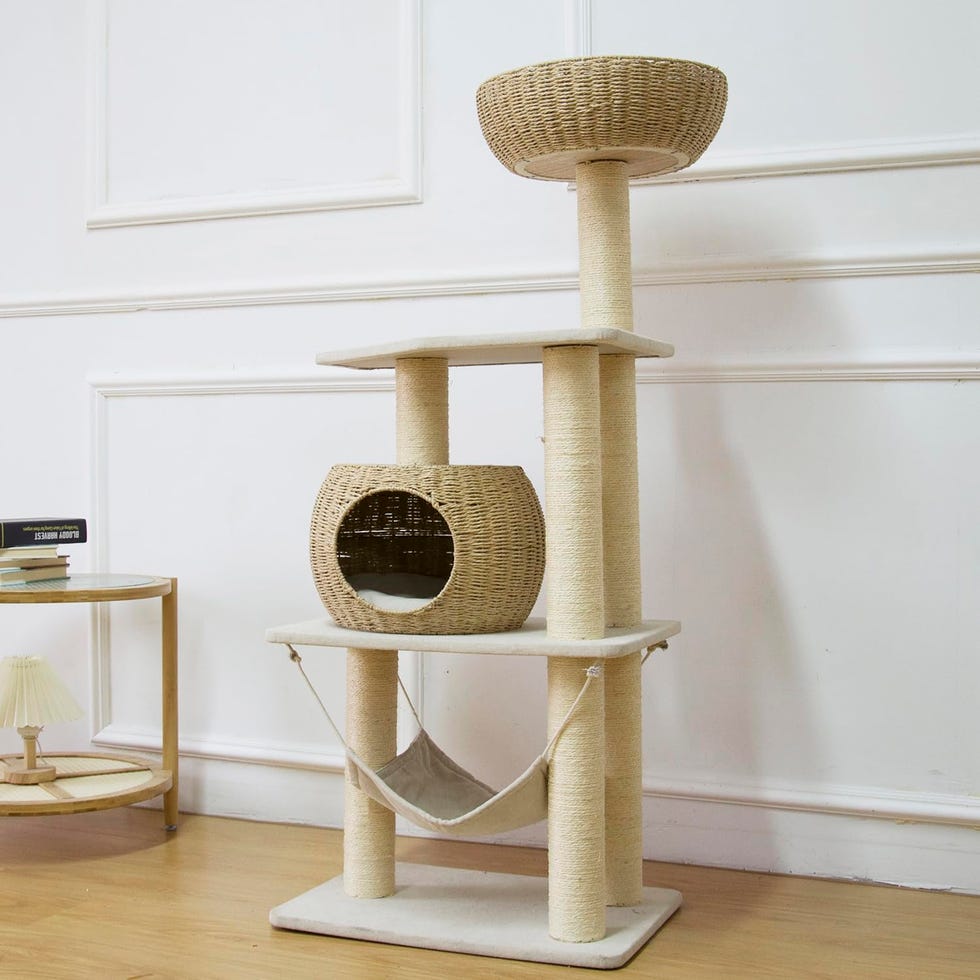Wood Cat Tree
