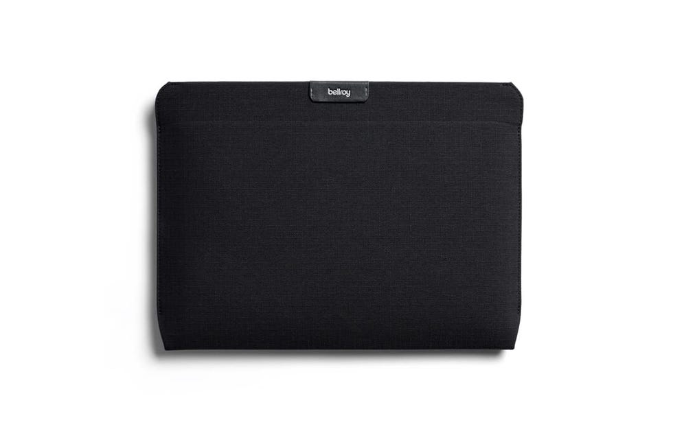 Laptop Sleeve with Magnetic Closure