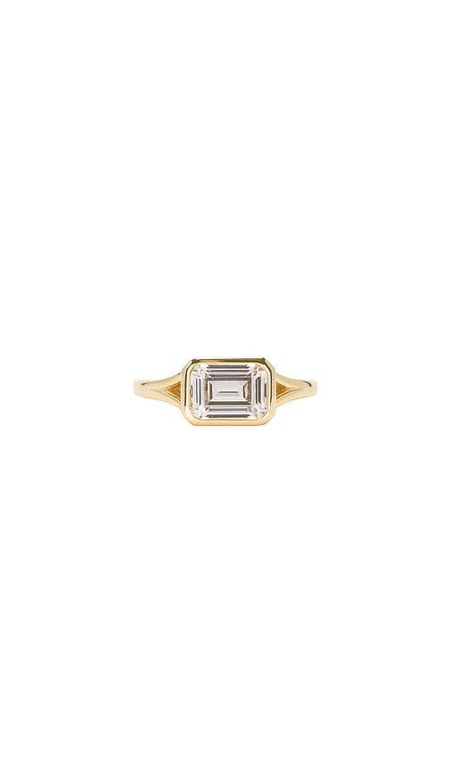 Emerald Cut Bezel Ring 