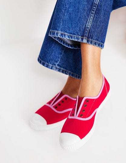 Laceless Canvas Plimsoll  (also available in navy or white) 