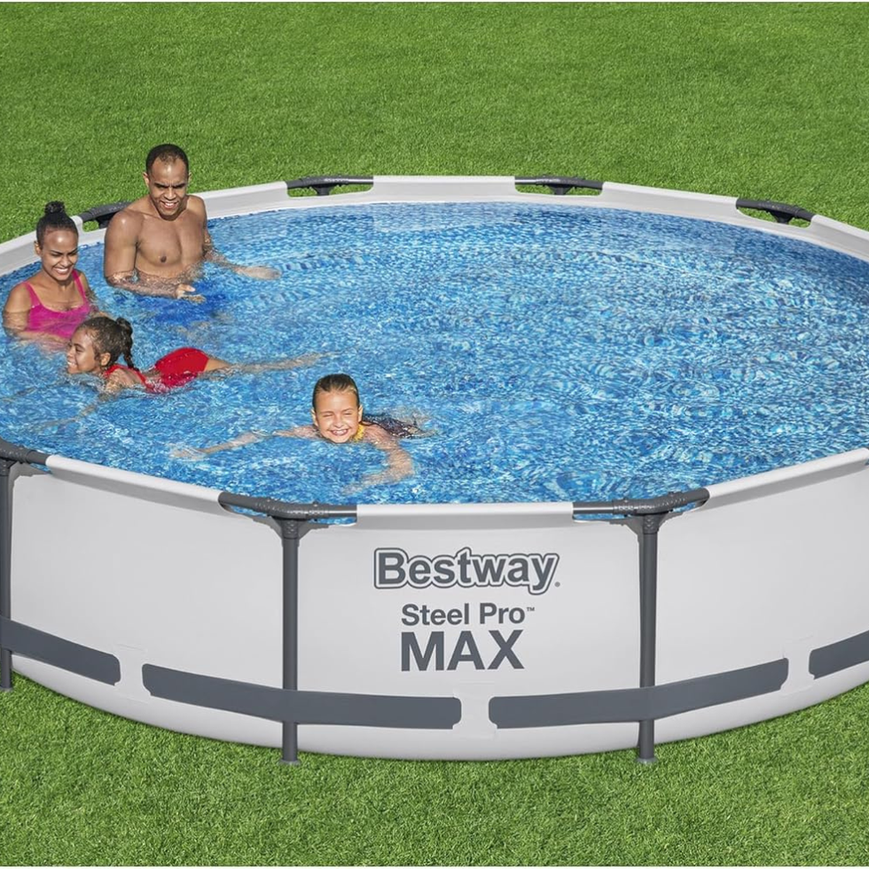 Steel Pro MAX Pool