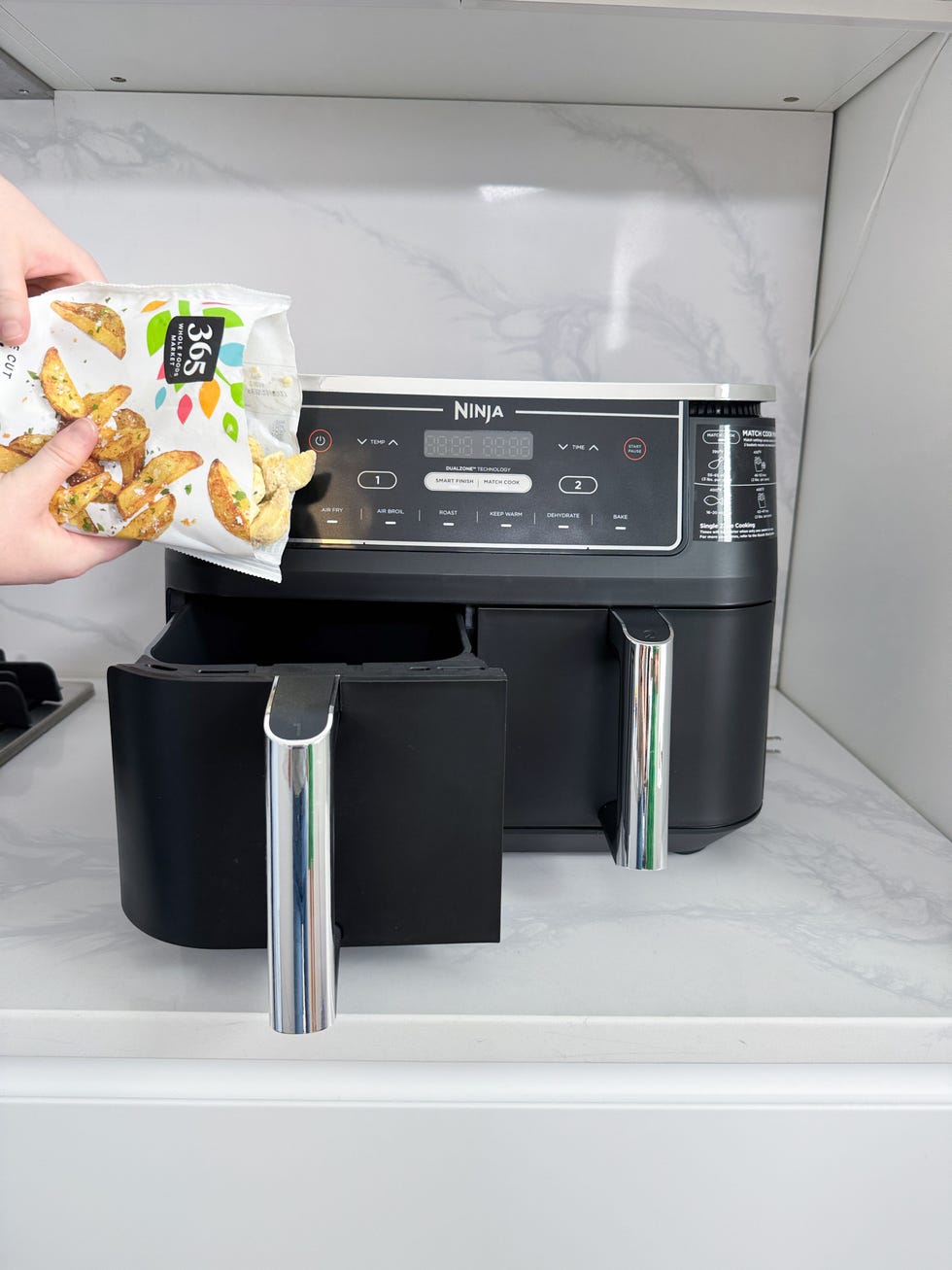Foodi 8-qt. DualZone Air Fryer