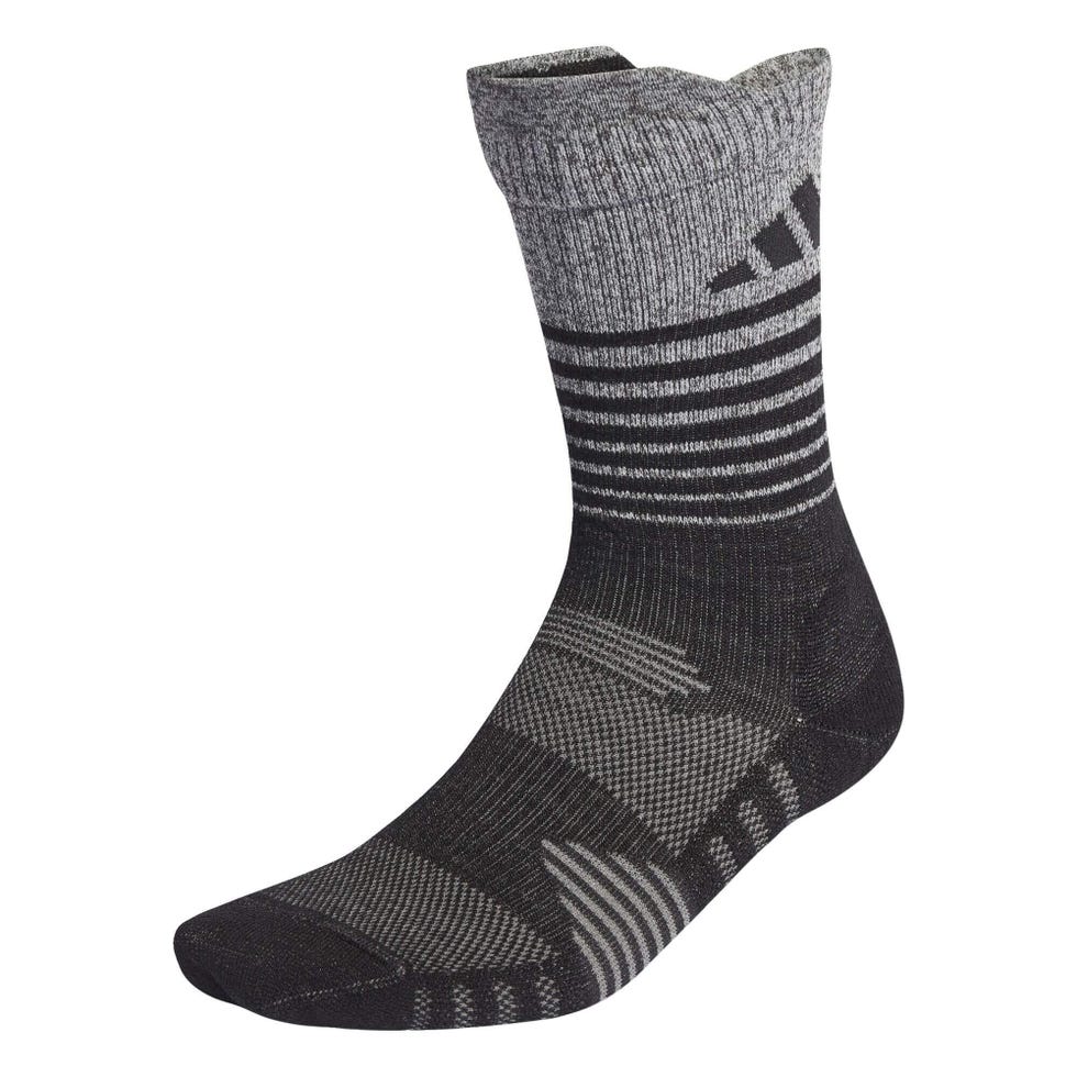 Accessori per la corsa: le calze riflettenti di Adidas