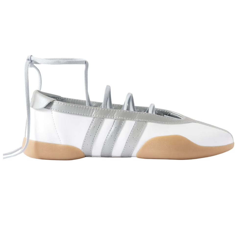 Adidas taekwondo May