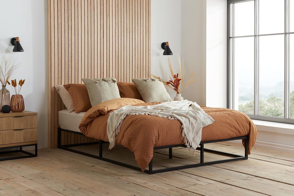 Soho Metal Bed 