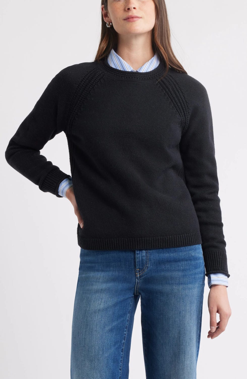 Pull en laine et coton à manches raglan et col roulé