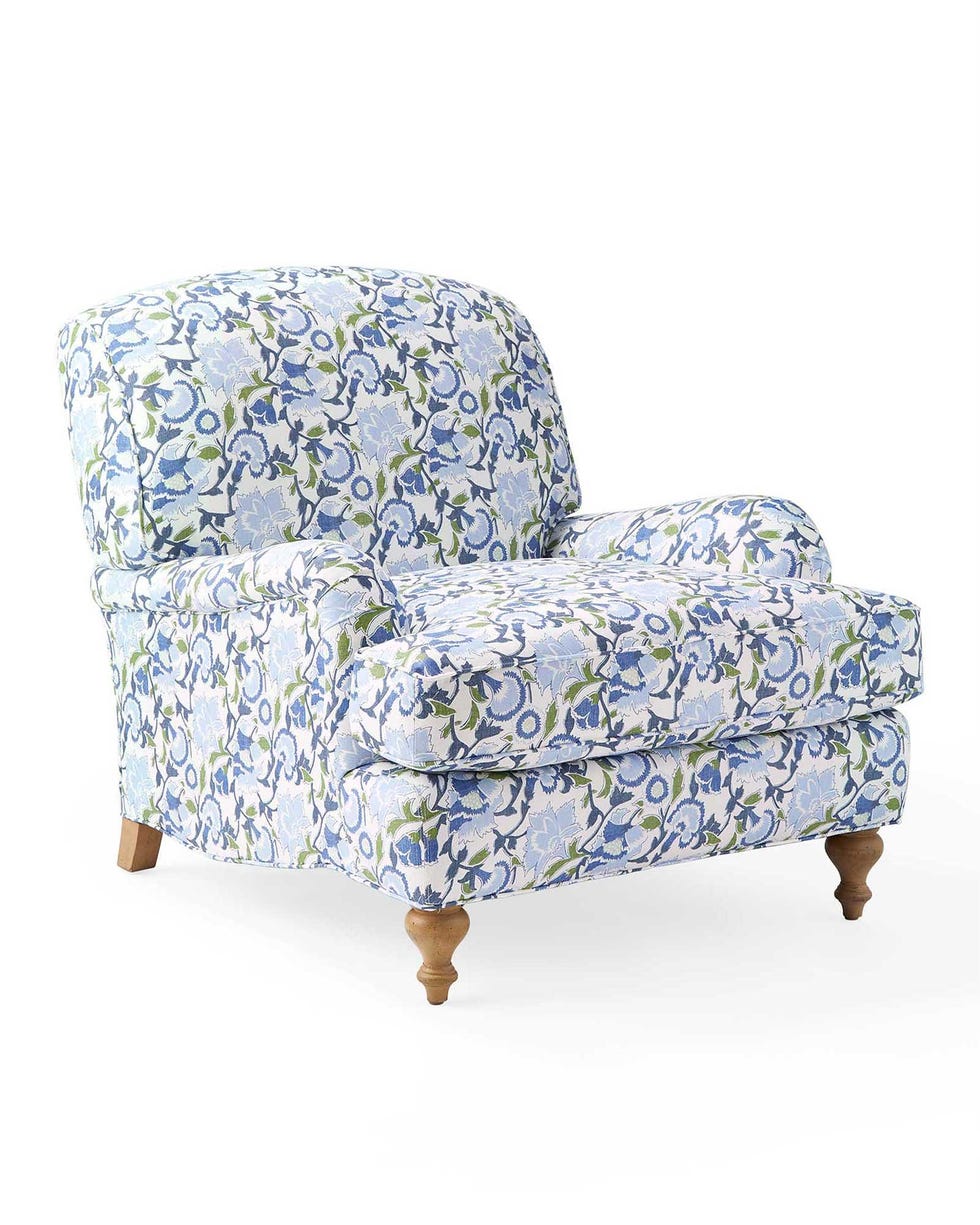 Miramar English Roll Arm Chair