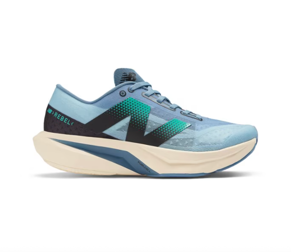 Tênis de corrida FuelCell Rebel V4