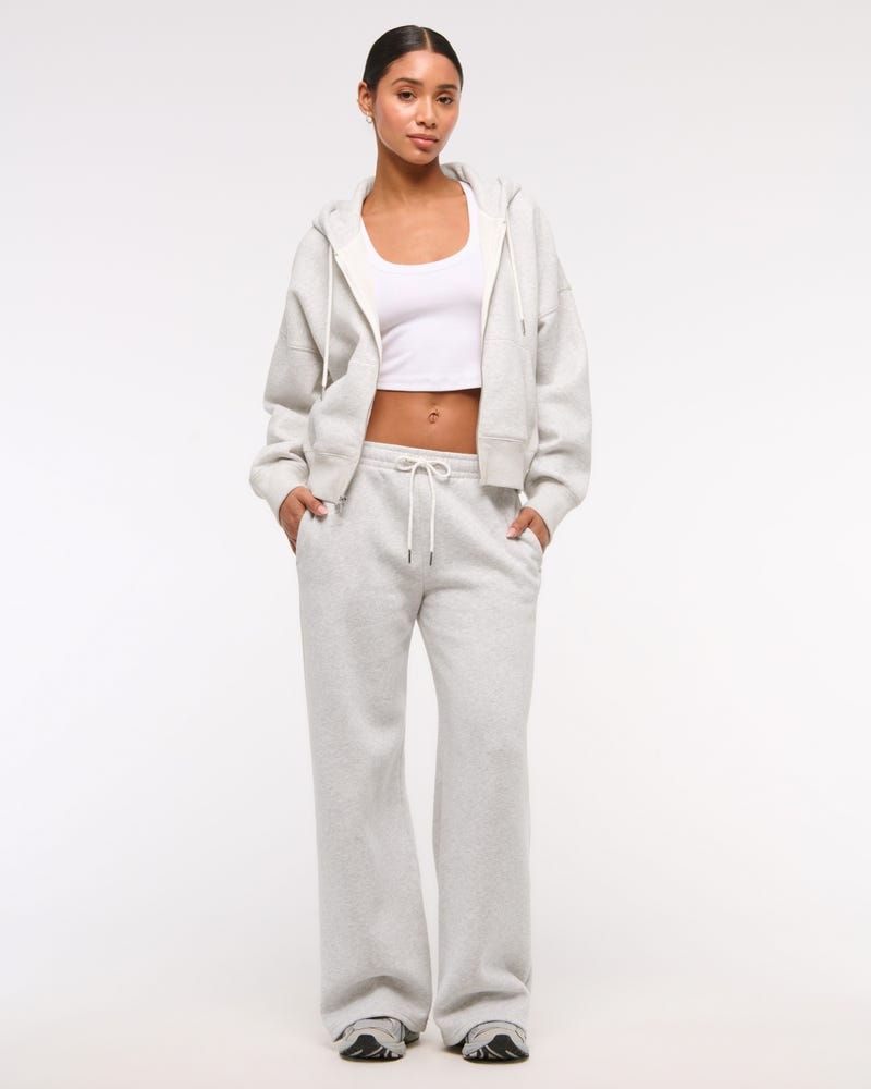 Essential Wide Leg Sunday Sweatpant
