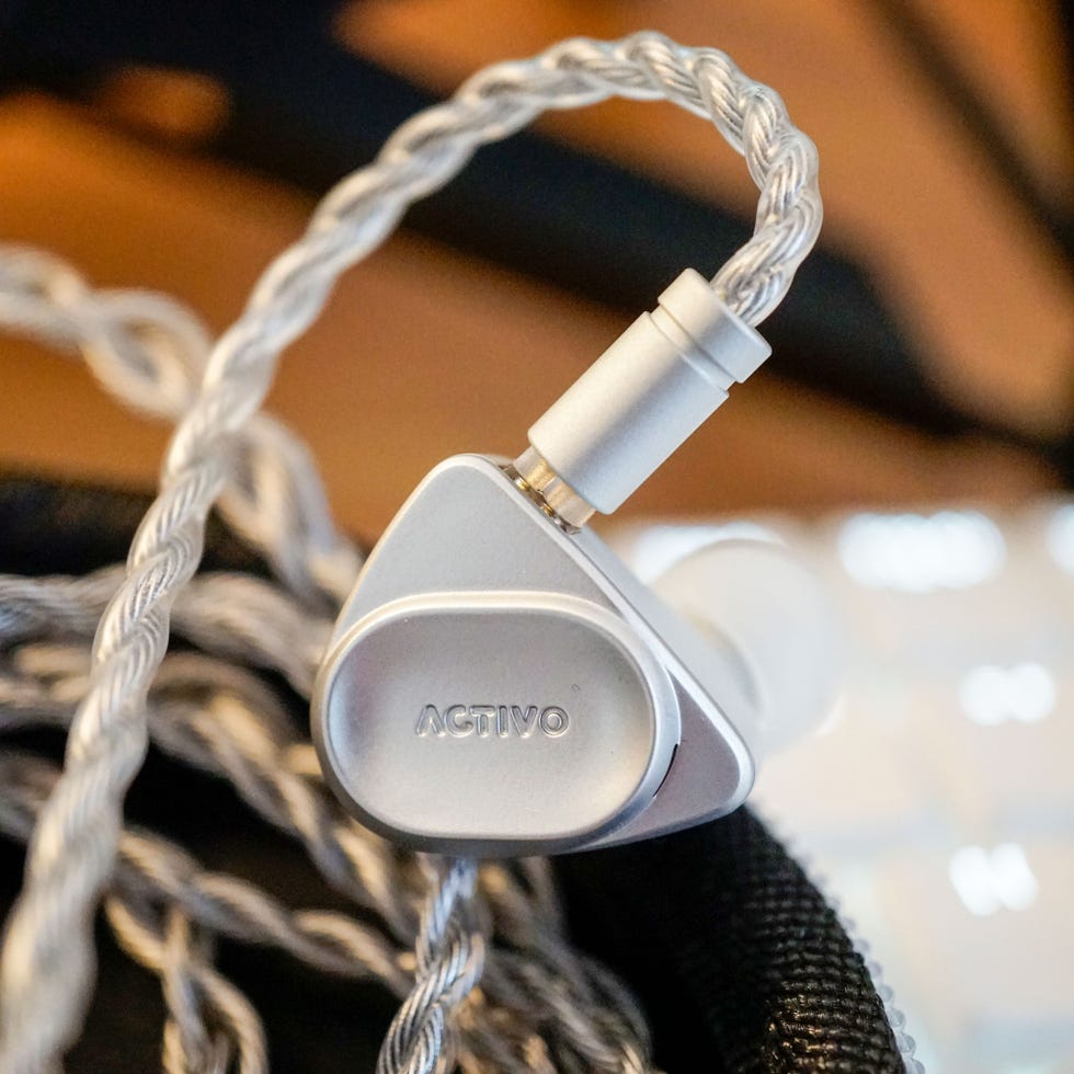 Volcano Triple Dynamic Driver In-Ear Earphones