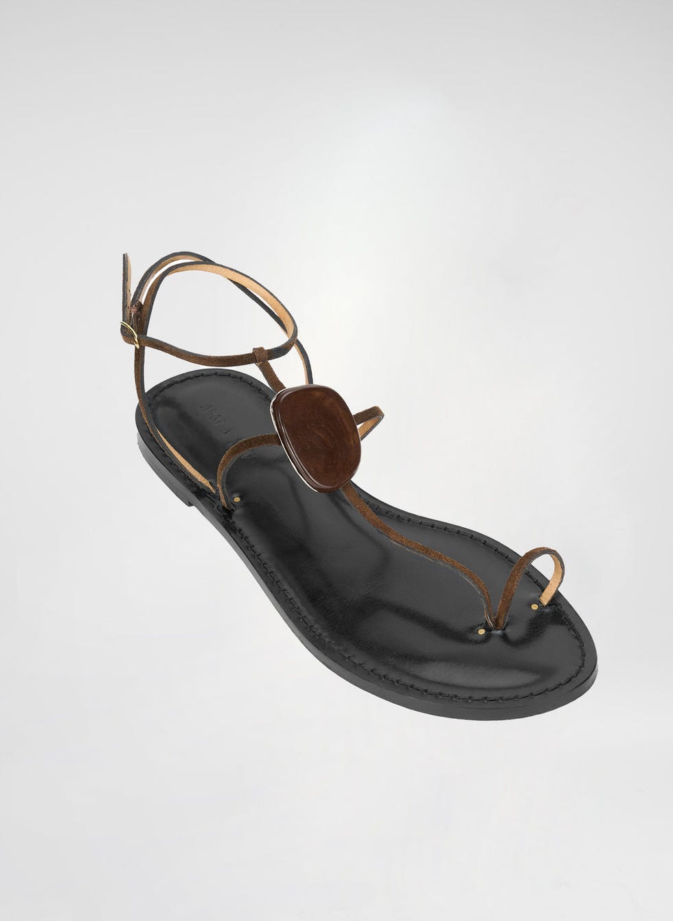 Amanu Sandal 