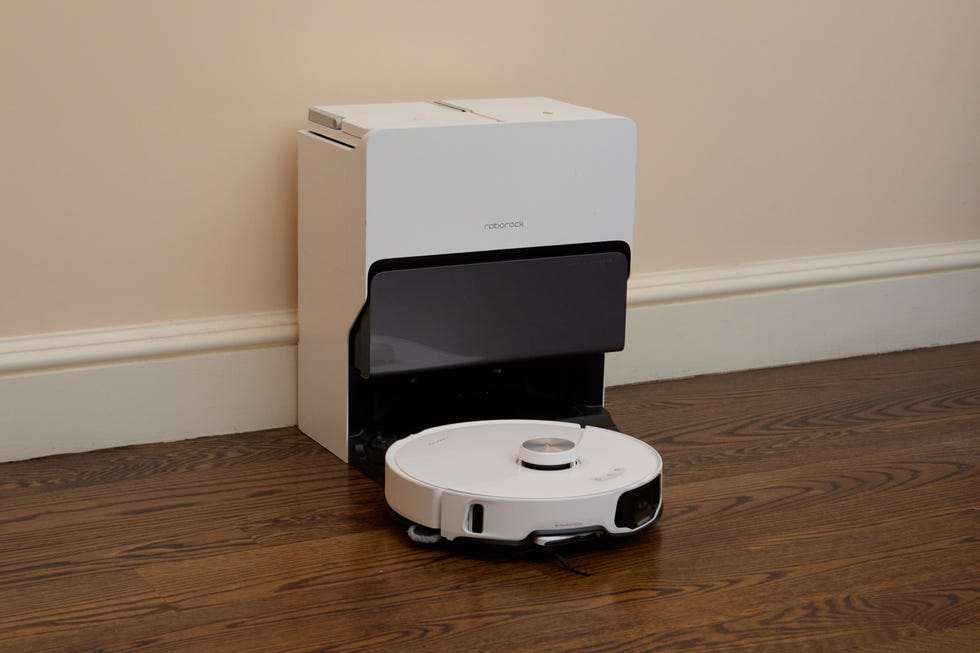 S8 MaxV Ultra Robot Vacuum & Sonic Mop