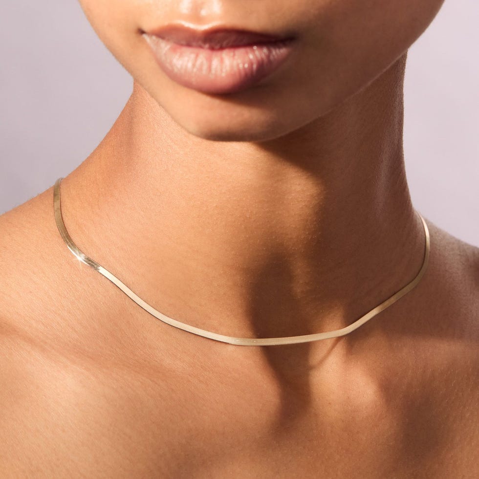 Spritz Herringbone Gold Chain