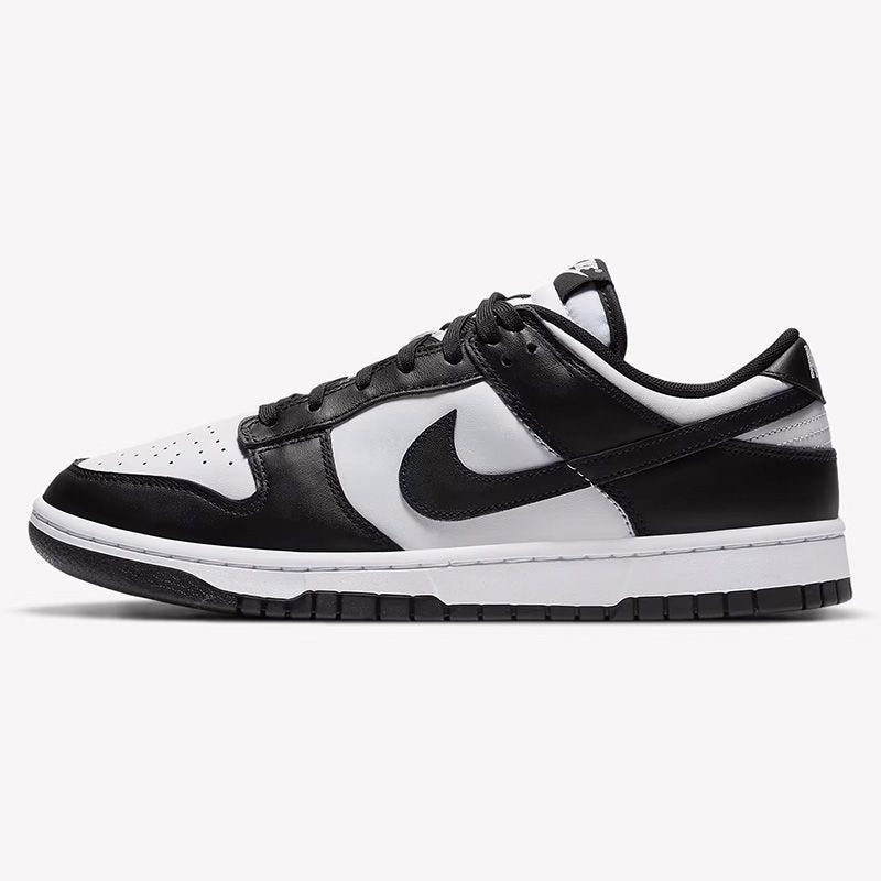Panda Dunk Low Sneakers