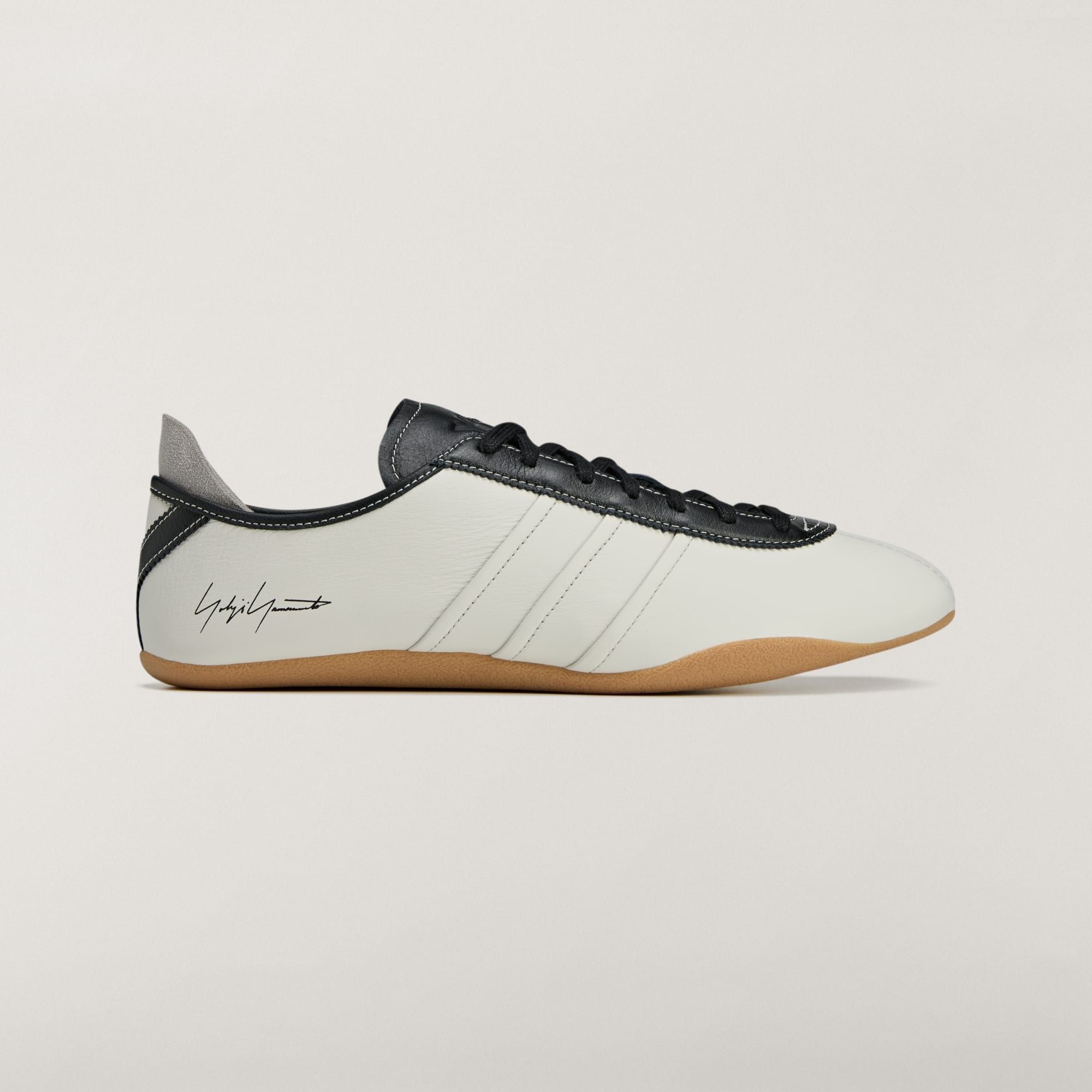 【完売間近】adidas TOKYO ロープロファイル スニーカー トーキョー--tokyo.jpg