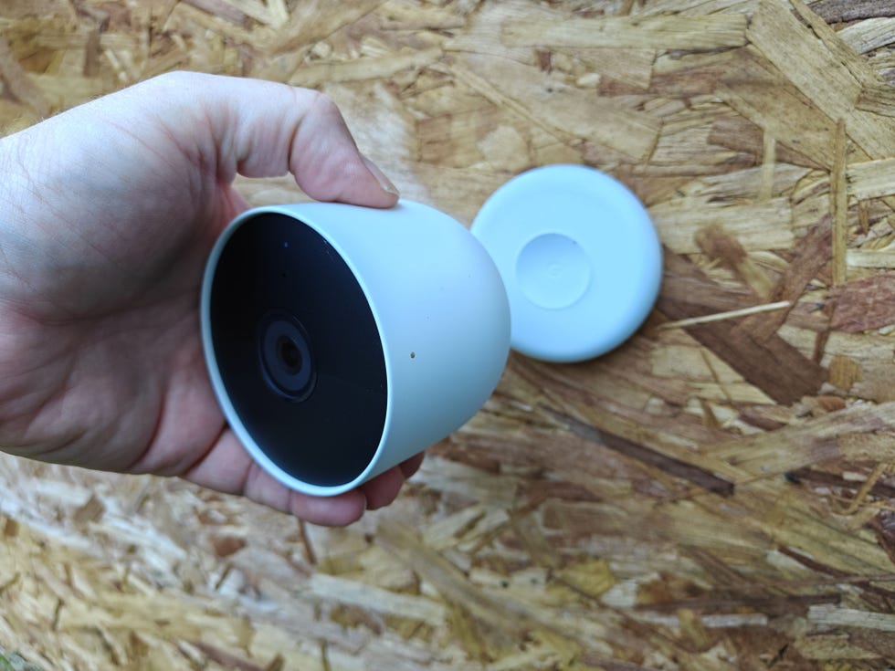Nest Cam (Outdoor/Indoor, Battery)