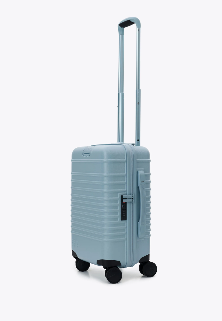 The Small Carry-On Roller 